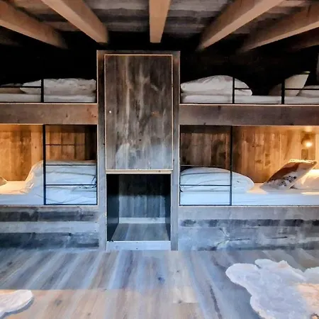 Appartement-chalet Odette Apartment *